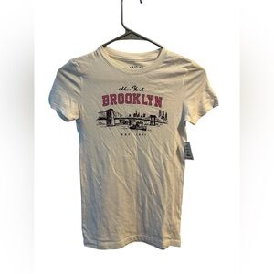 NWT Aeropostale Brooklyn Graphic Tee - Cream